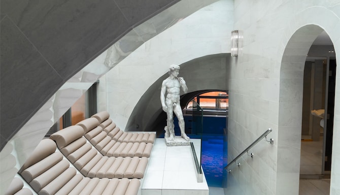 Radisson Hotel Group - Radisson Hotel Group LogoNew
