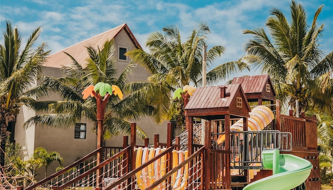 Crystals Beach Resort Belle Mare, a member of Radisson Individuals - Ti Dodo Kids Club