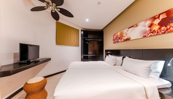 Crystals Beach Resort Belle Mare, a member of Radisson Individuals - Suite