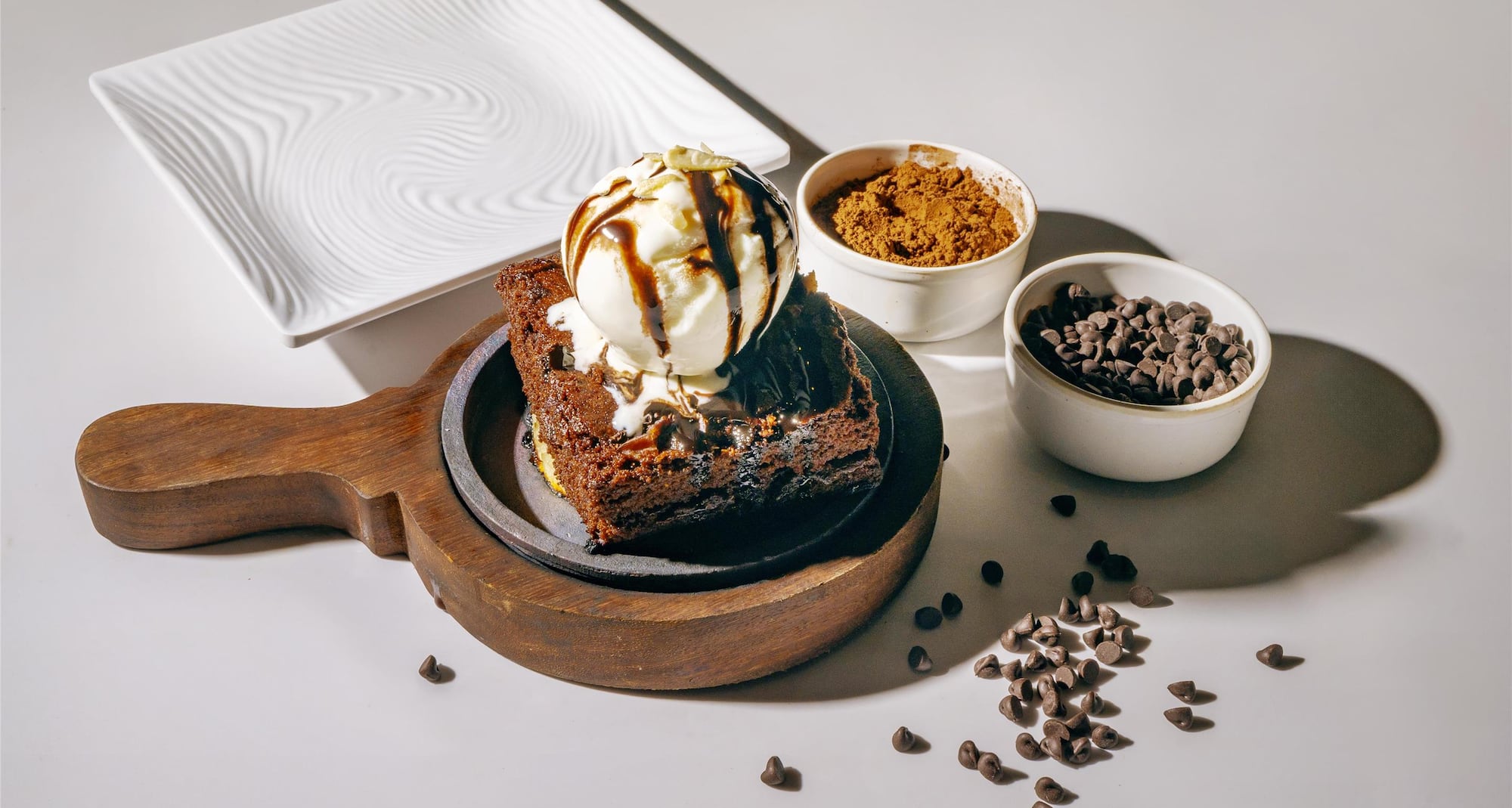 D Square Statue of Unity Kevadia, a member of Radisson Individuals - Brownie