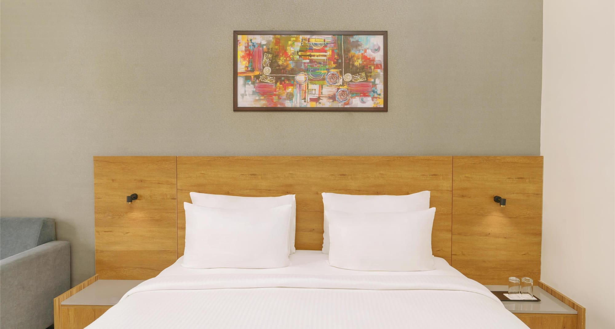 D Square Statue of Unity Kevadia, a member of Radisson Individuals - Standard Room-King Bed