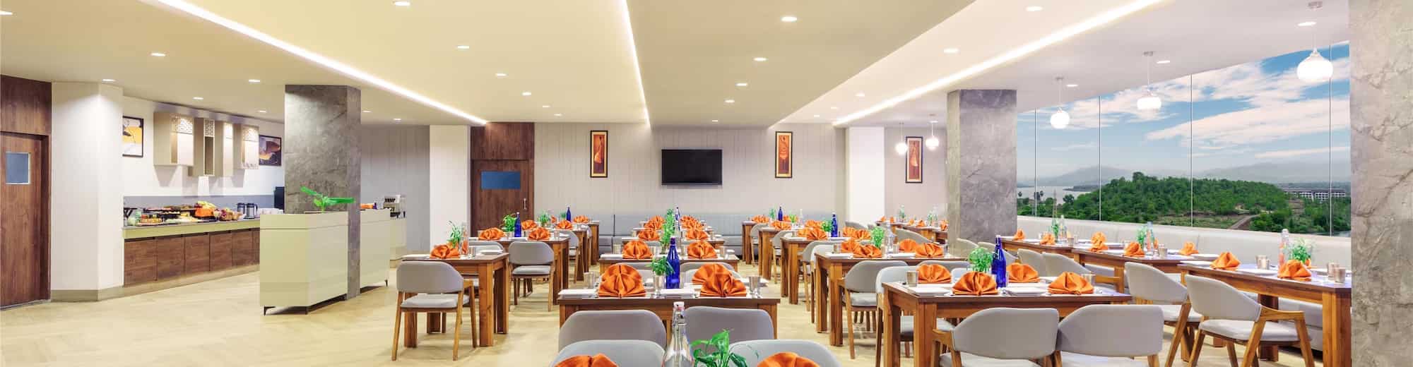 D Square Statue of Unity Kevadia, a member of Radisson Individuals - Sankalp-All Day Dining Restaurant