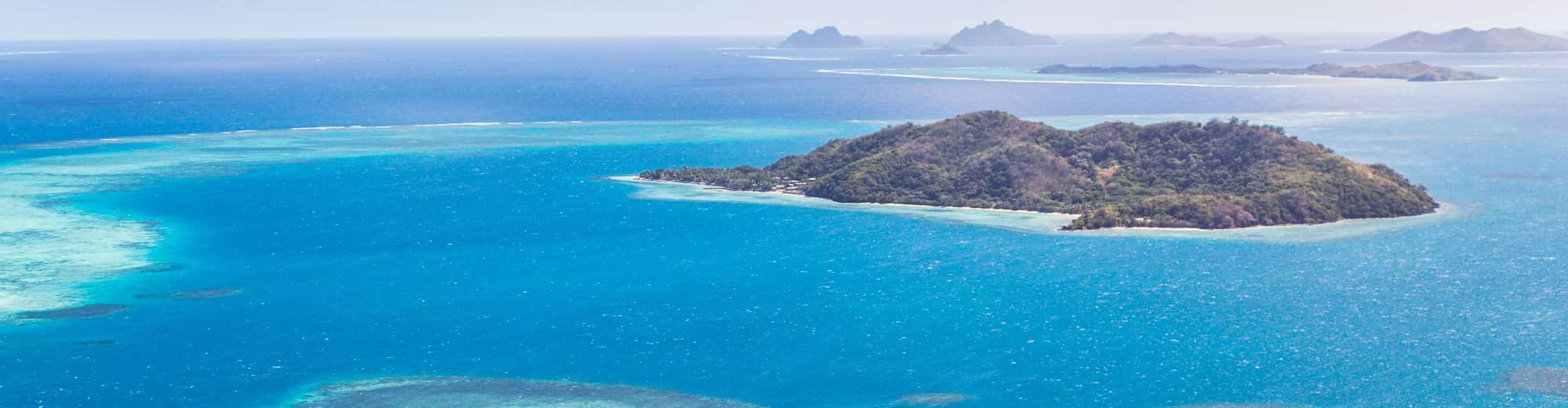 Destination Pages - APAC - Islands and reef in Fiji