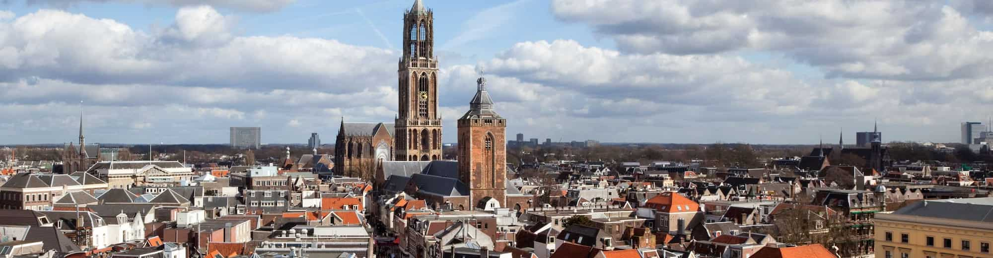 Reiseziel-Seiten – Dachpanorama von Utrecht