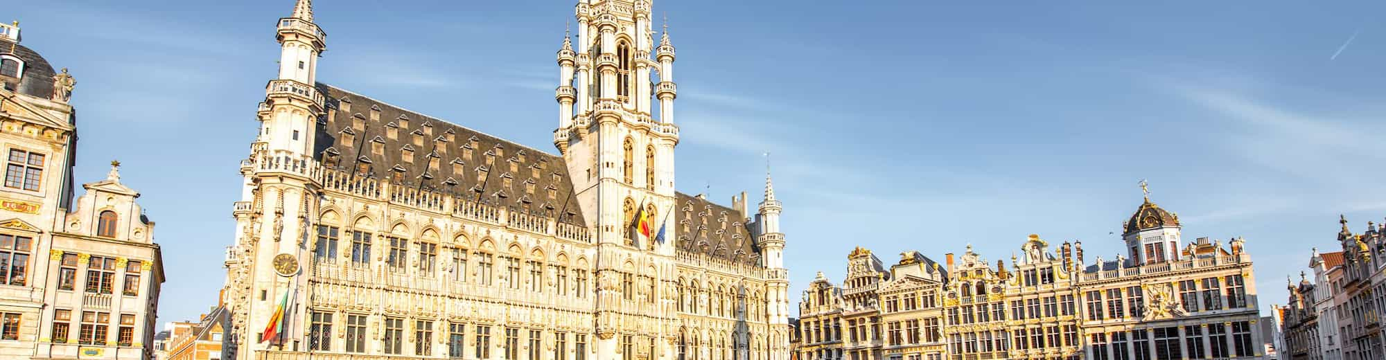 Reiseziel-Seiten - Grand Place in Belgien