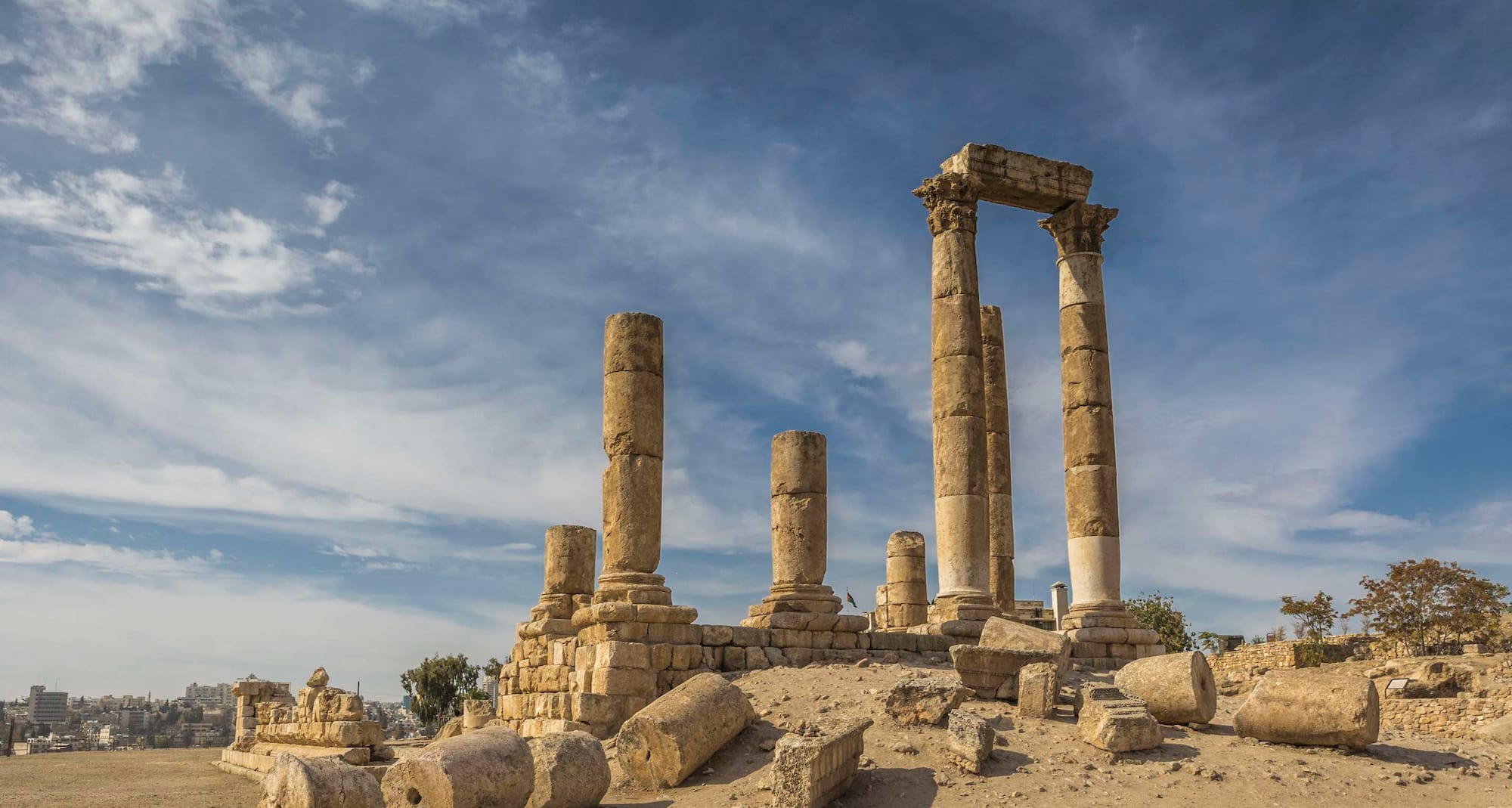Destination Pages - Temple of Hercules Amman Jordan
