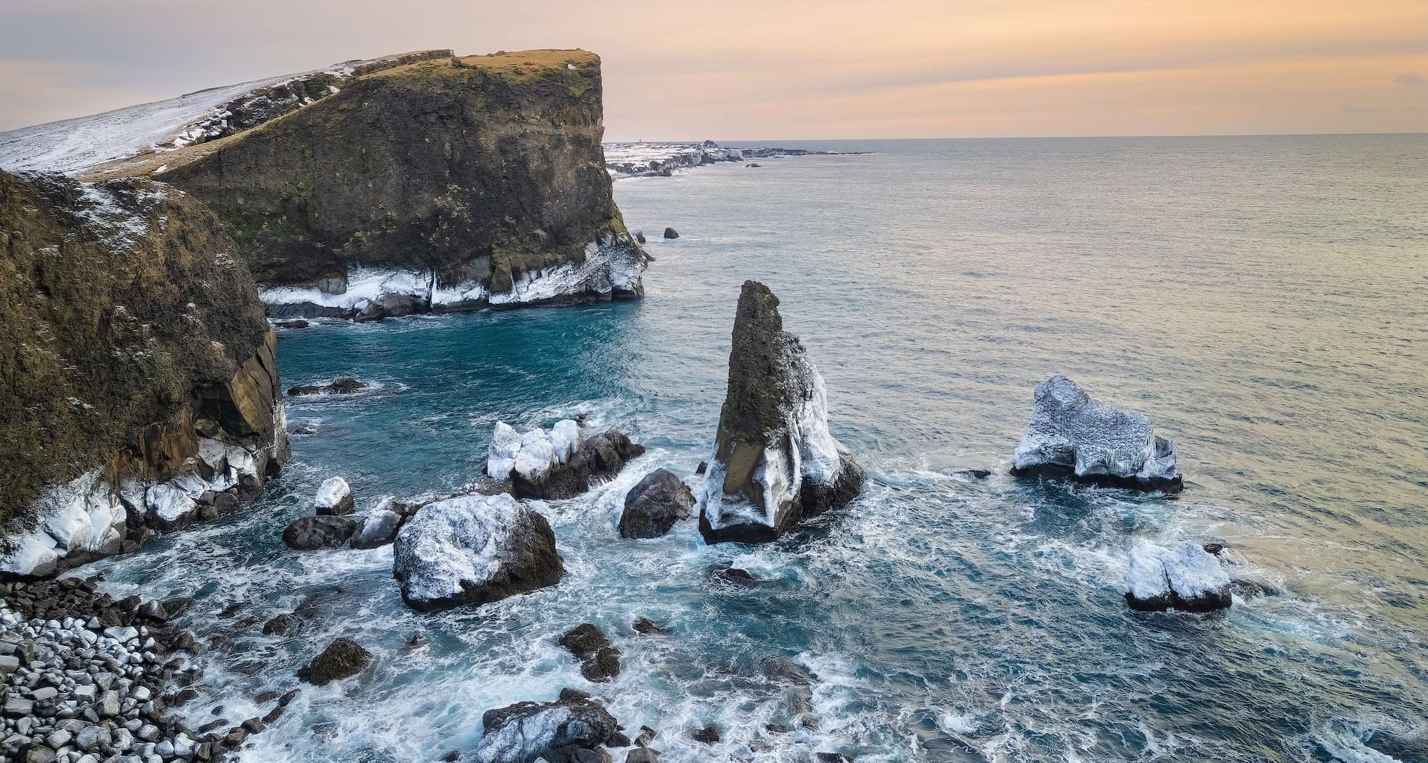 Páginas de destino - Keflavik, Islandia