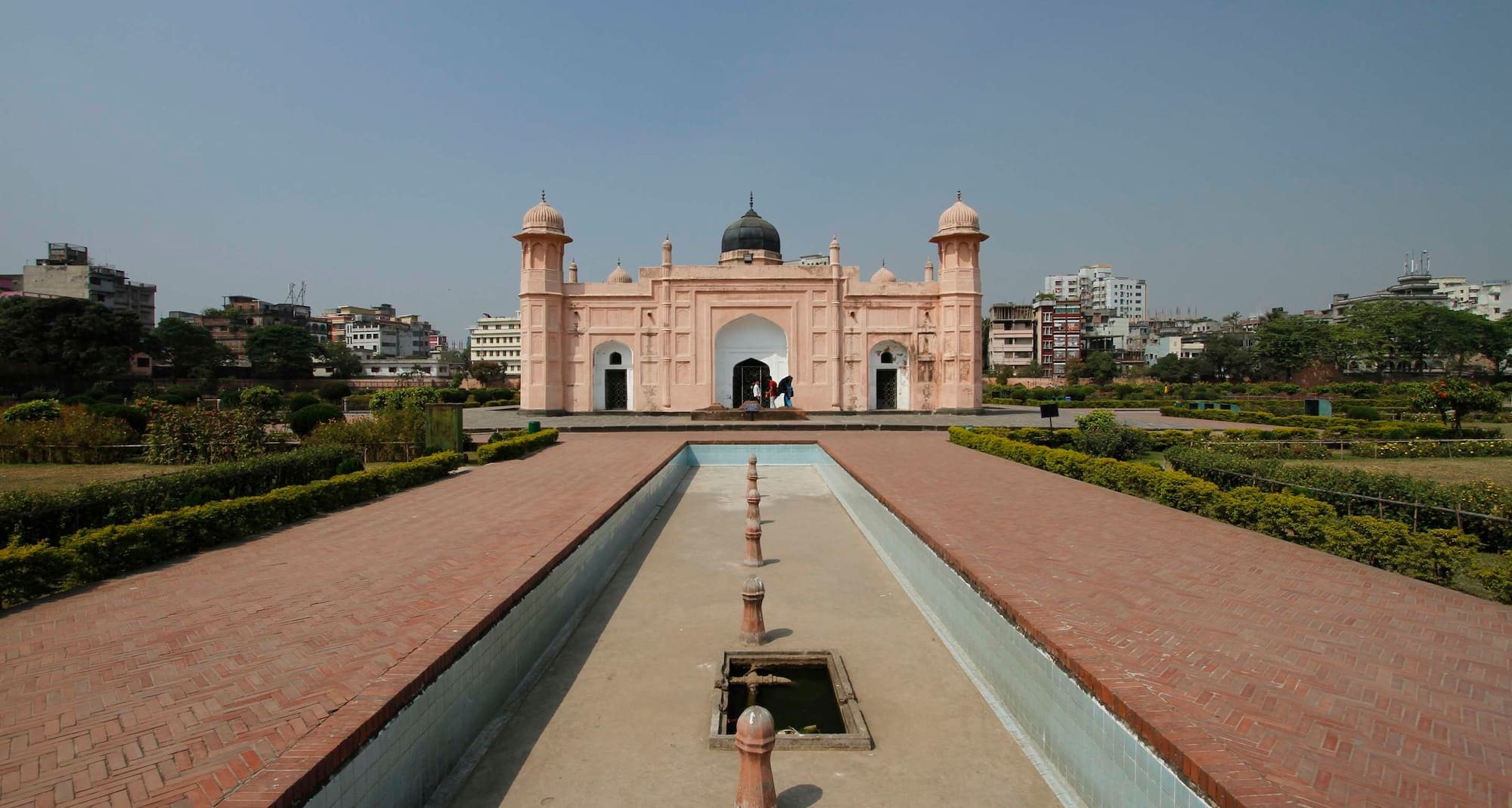 Destination Pages - Mausoleum, Bangladesh