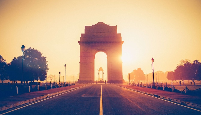 Destination Pages - APAC - India Gate New Delhi India