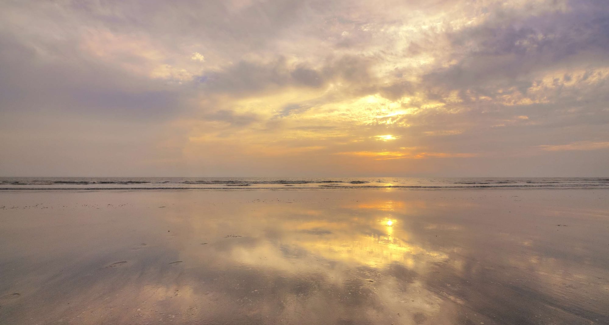 Destination Pages - APAC - Dandi Beach Navsari India