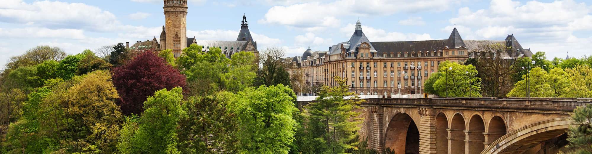 Páginas de destino - Puente Adolfo en Luxemburgo