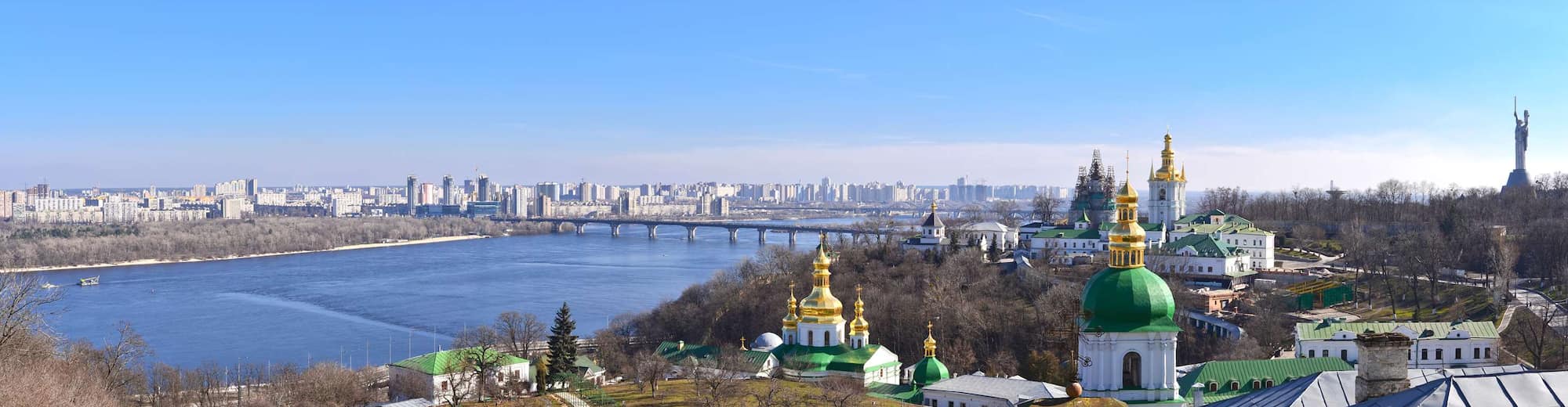 Matkakohdesivut - Kaupunkisiluetti Ukrainassa