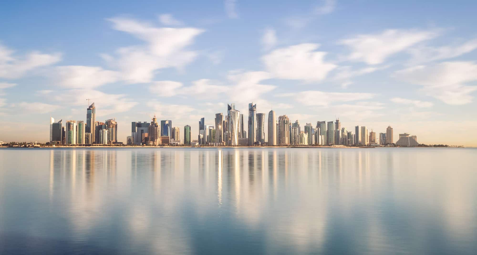 Destinationssidor – Stadssiluett i Qatar