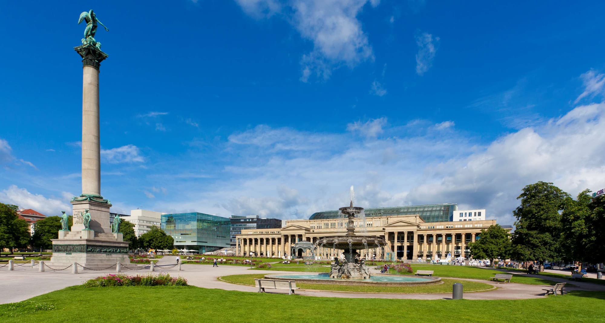 Destination Pages - The Schlossplatz City Square in Stuttgart