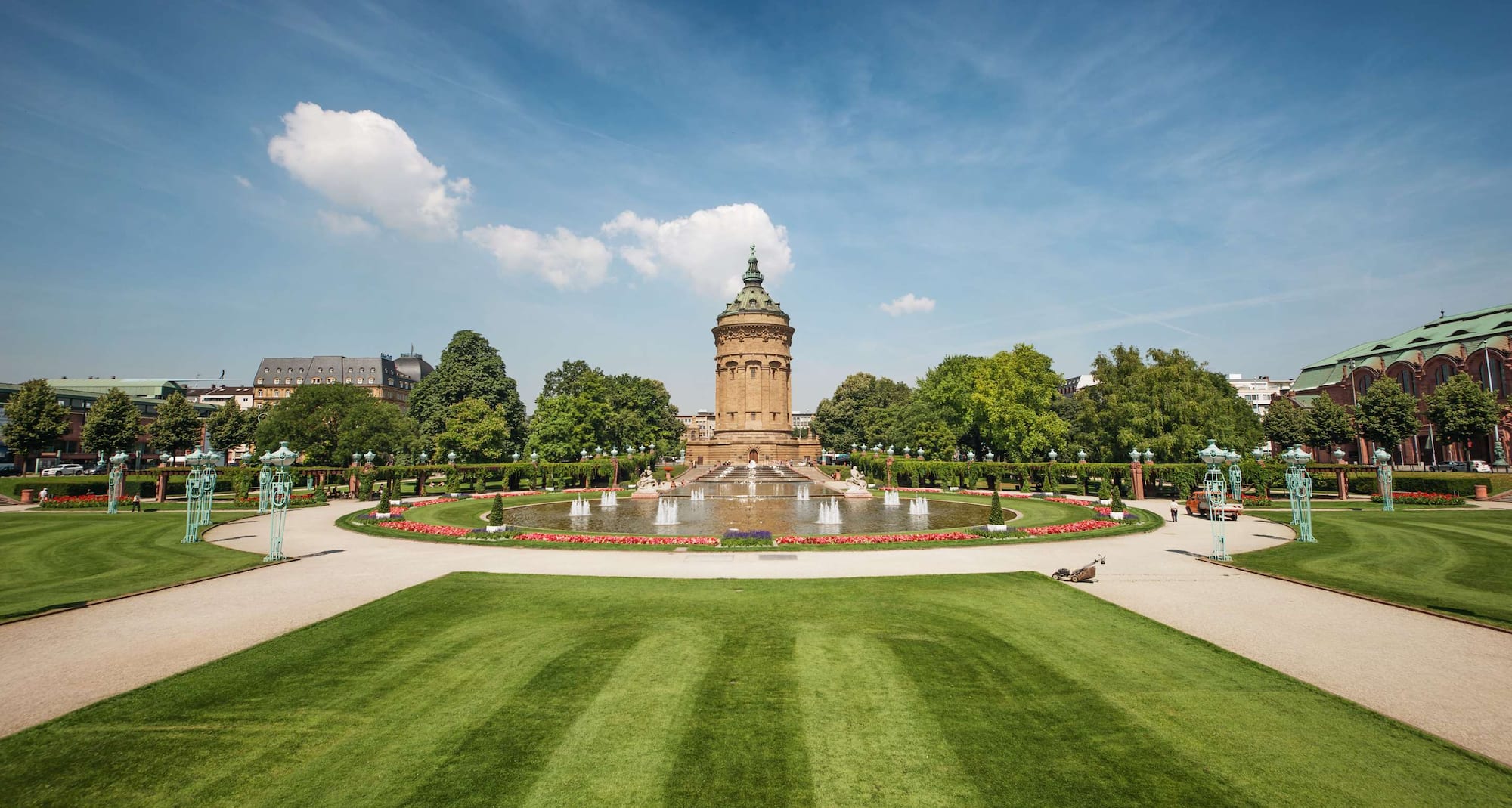 Destination Pages - Water Tower in Mannheim