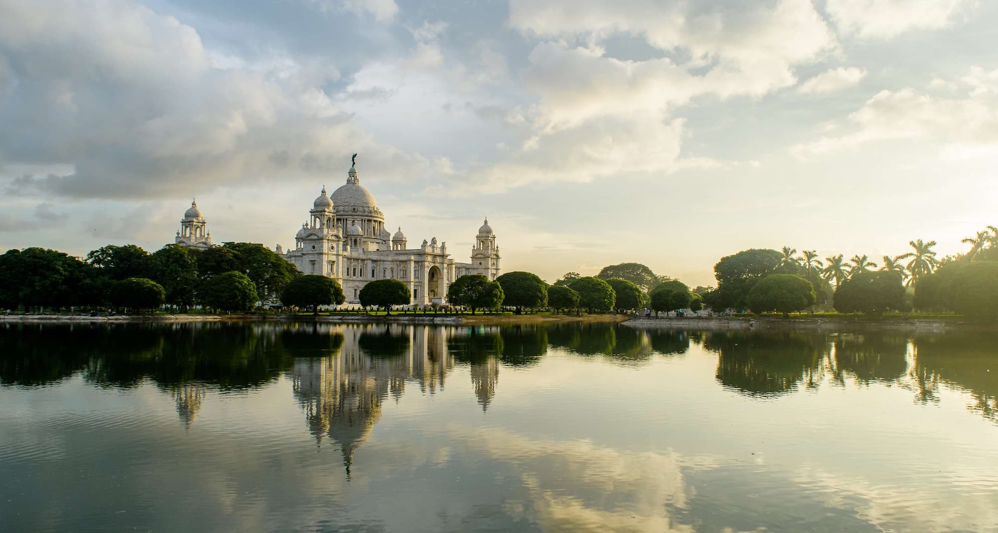 Reiseziel-Seiten – Victoria Memorial in Kalkutta