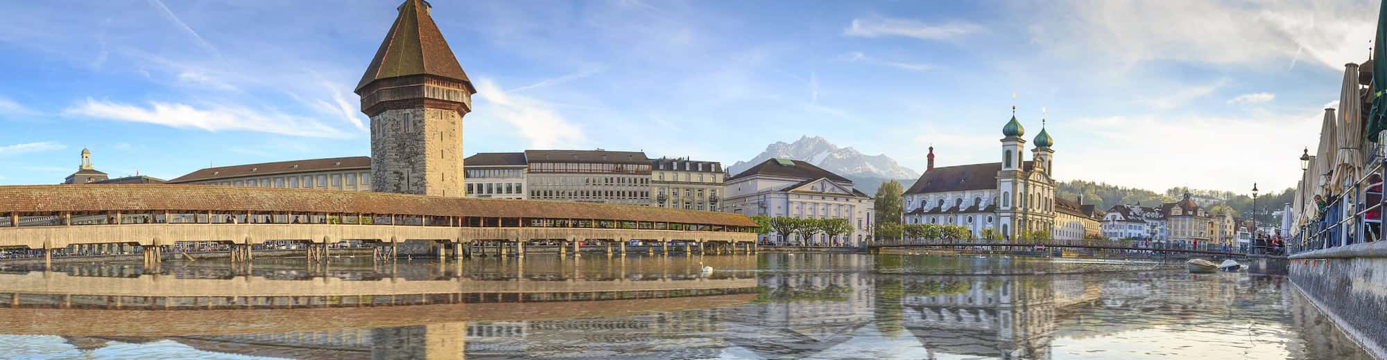 Destinationssidor – Stadsvy i fågelperspektiv Lucerne