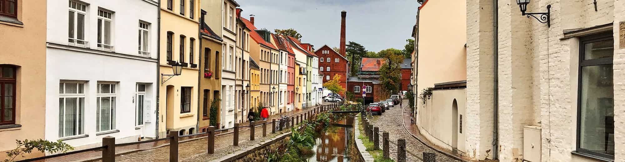 Destination Pages - City view and houses in Wismar