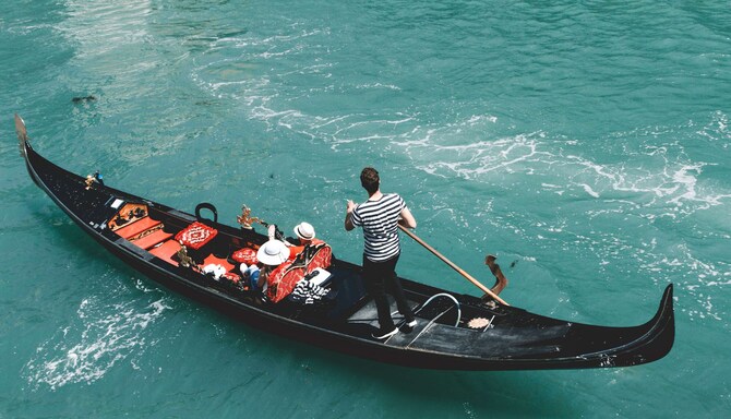 Destination Pages - Venice, Italy