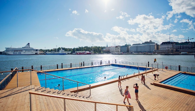 Destinationssider - Nordics & Benelux, UK & Ireland - Allas Sea Pool summer, Helsinki, Finland