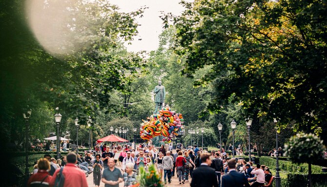 Destination Pages - Nordics and Benelux, UK and Ireland - Esplanade park summer, Helsinki, Finland