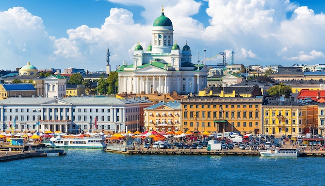 Destination Pages - Nordics & Benelux, UK & Ireland - Helsinki Market Square summer Finland