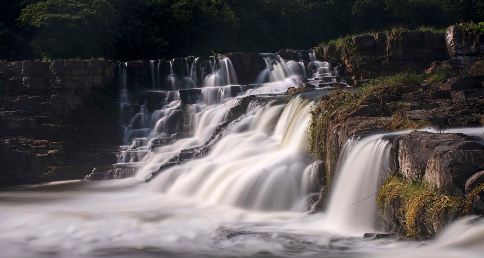 Destination Pages - South Asia - Bathinda Falls, Dhanbad, India