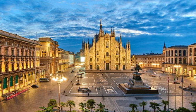 Piazza Duomo, Milan, Italy