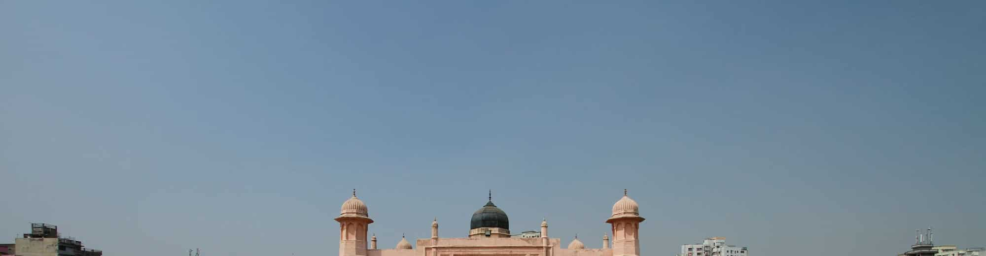 Matkakohdesivut - Mausoleumi Bangladeshissa