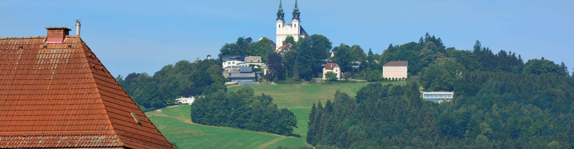 Páginas de destino - Iglesia sobre el monte en Linz