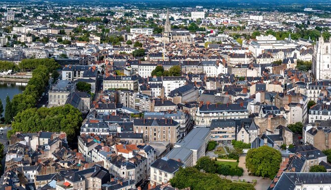 Matkakohdesivut - Panoraamakaupunkimaisema Nantesissa
