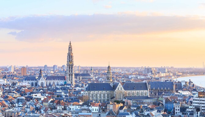 Destination Pages - City view in Antwerp