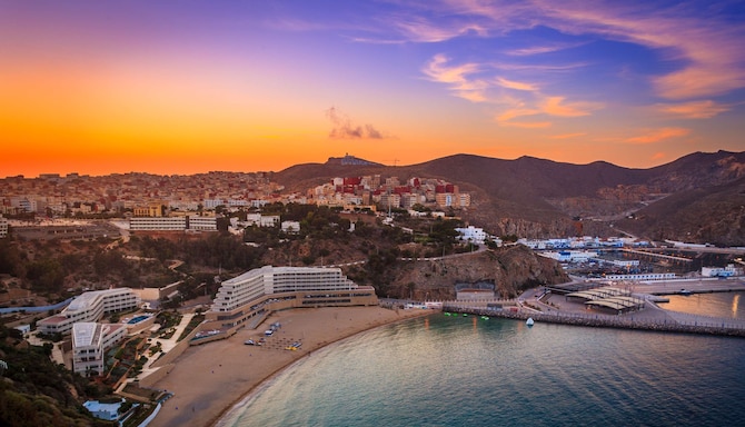 صفحات الوجهة، الحسيمة، المغرب