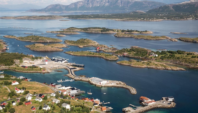 Blog images - 2025 VOL 2 - Dining in Bodo