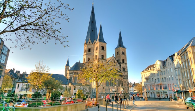 Blog images - 2025 VOL 2 - Discover Delightful Things to Do in Bonn