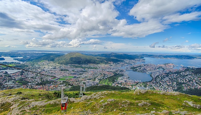 Blog images - 2025 VOL 2 - Unveil wonders at Geirangerfjord