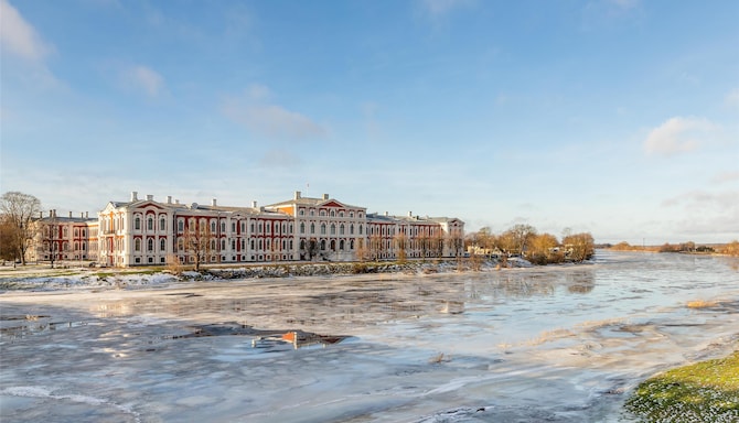 Blog images - 2025 VOL 2 - Exploring major cities in Latvia