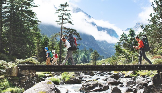 Blog images - 2025 VOL 2 - Hiking near Paris
