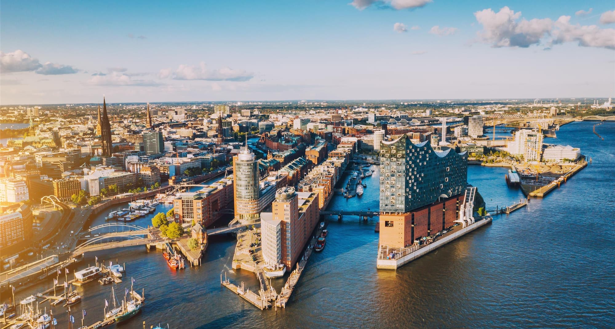 Blog images - 2025 VOL 2 - Hamburg Hafencity a blend of past and present