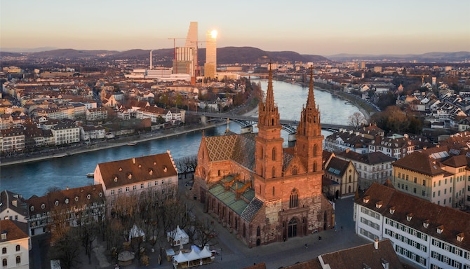 Blog images - 2025 VOL 2 - nightlife in Basel