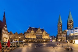 Blog images - 2025 VOL 2 - Discover the Vibrant Nightlife in Bremen