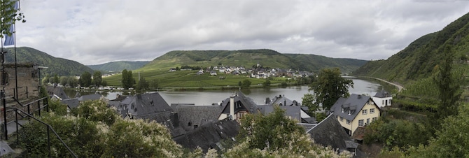 Blog images - 2025 VOL 2 - Discover the Magic of Burg Eltz