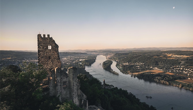 Blog images - 2025 VOL 2 - Castles in Siebengebirge