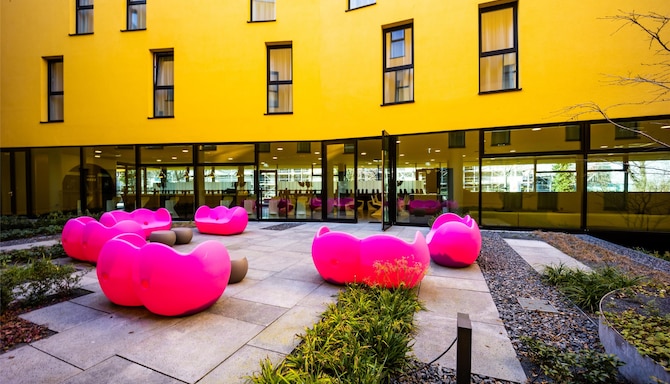 Blog images - 2025 VOL 2 - prize by Radisson Bon City courtyard