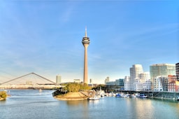 Blog images - 2025 VOL 2 - Discover the Best Neighborhoods in D sseldorf