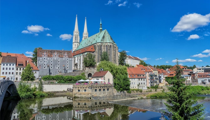 Blog images - 2025 VOL 2 - G rlitz Town