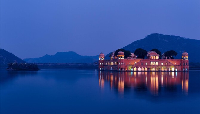 Blog images - 2025 VOL 2 - Nightlife in Jaipur