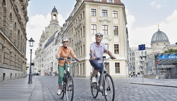 Blog images - 2025 VOL 2 - Visiting Frauenkirche Essentials