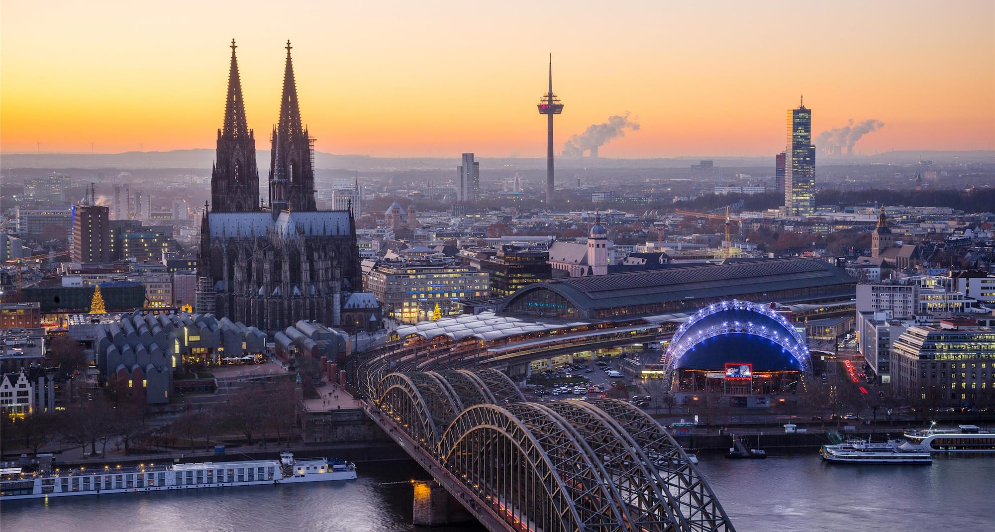 Blog images - 2025 VOL 2 - Discover the Charm of Cologne Bridges