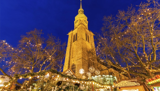 Blog images - 2025 VOL 2 - Exploring Dortmund Christmas Market s